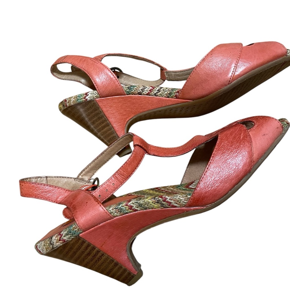 Coral pink sandals